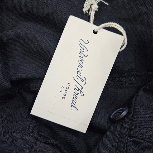 Universal Thread Long Sleeve Jumpsuit in Black Women’s Size 4 & 6 - Picture 8 of 11